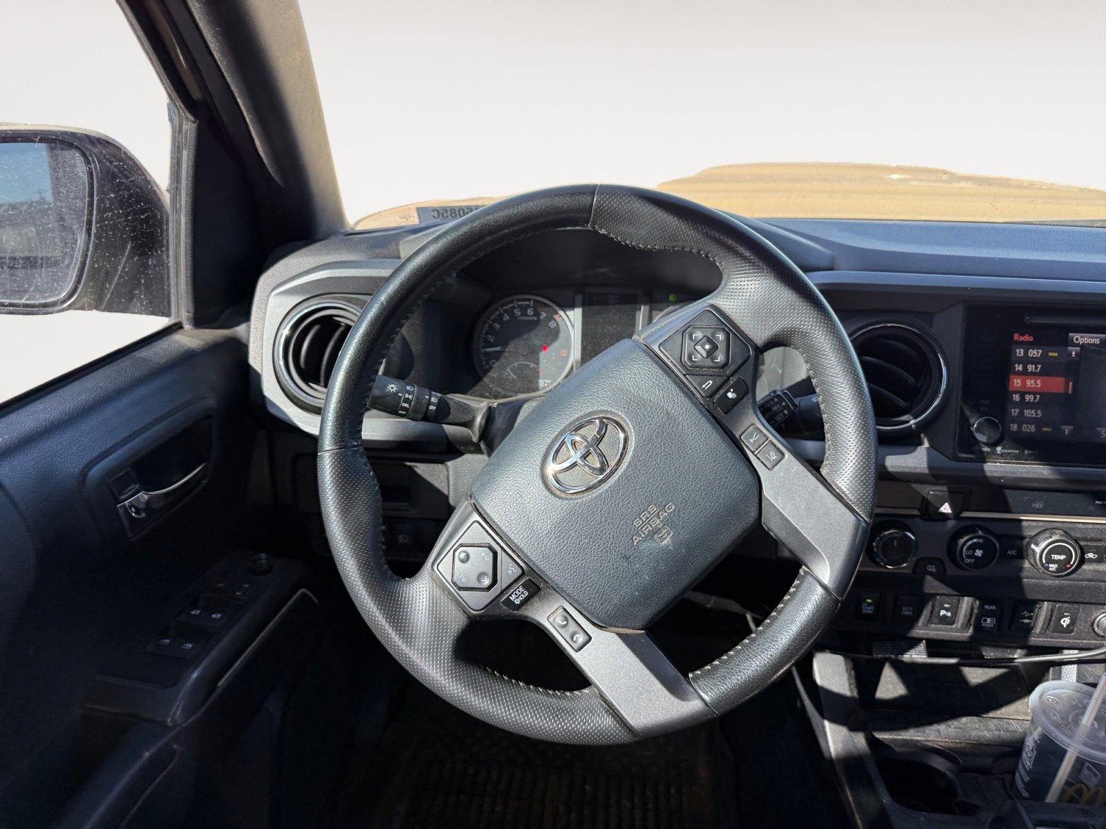 Used 2019 Toyota Tacoma TRD Sport image 12