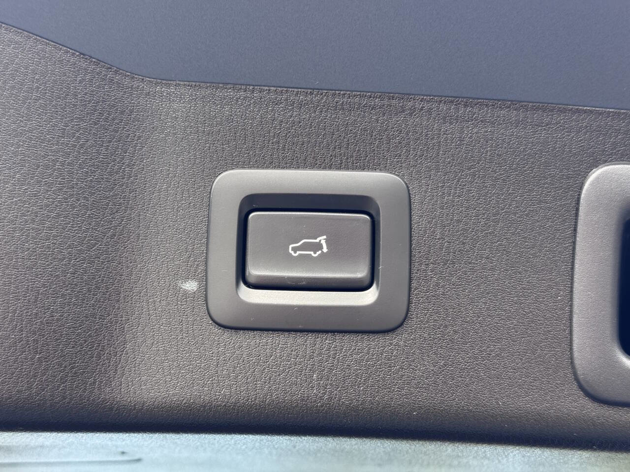 Used 2022 MAZDA CX-5 Carbon Edition image 35