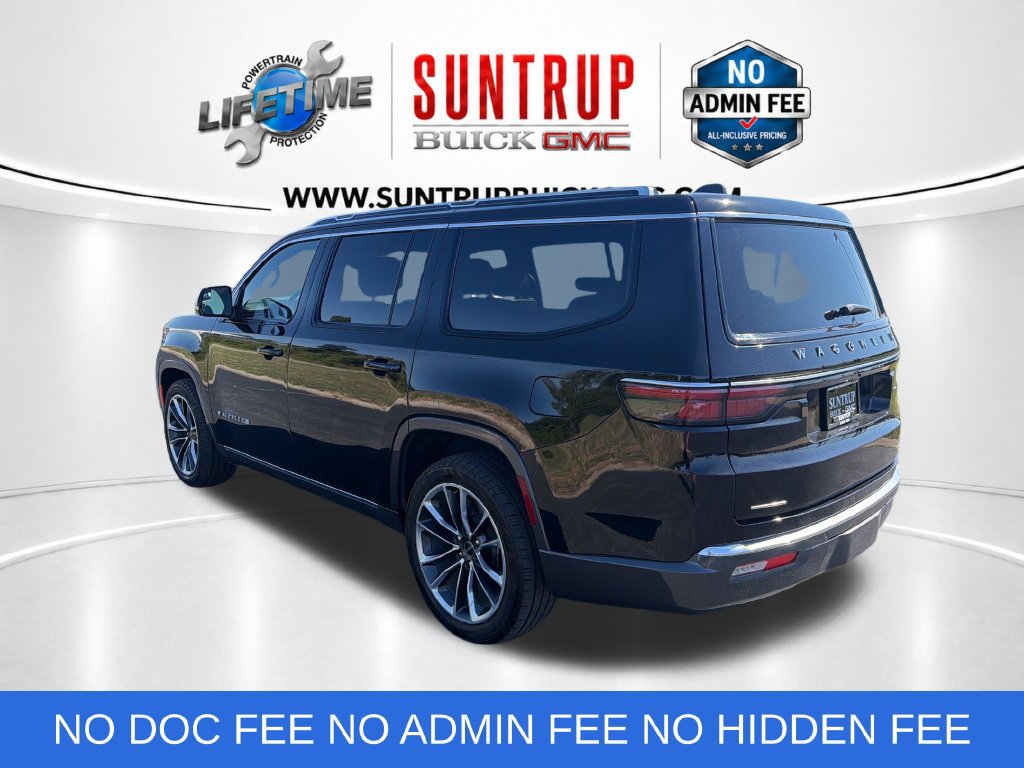 Used 2022 Jeep Wagoneer Series III w/ Premium Group I AWD/4WD image 3