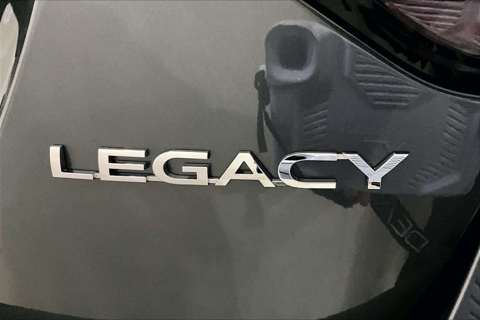 Used 2023 Subaru Legacy Premium AWD/4WD image 9