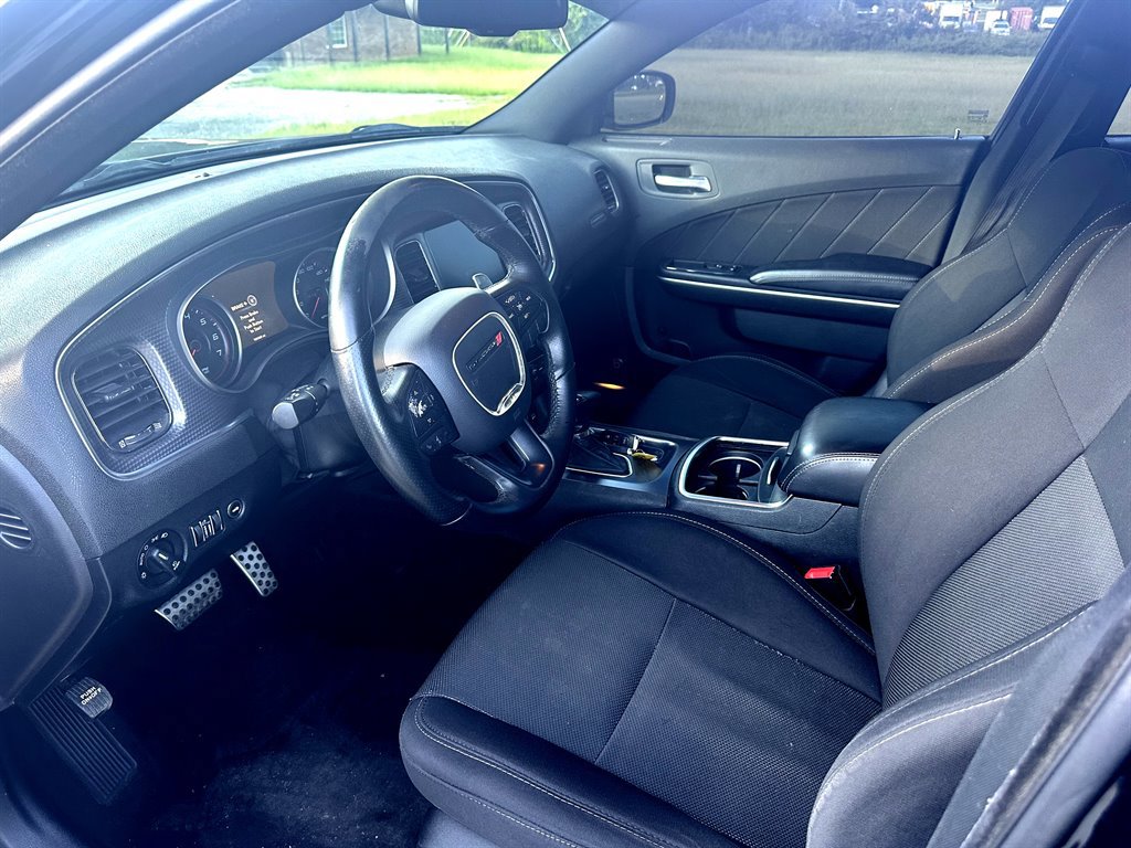 Used 2016 Dodge Charger R/T Scat Pack w/ Beats Audio Group image 3