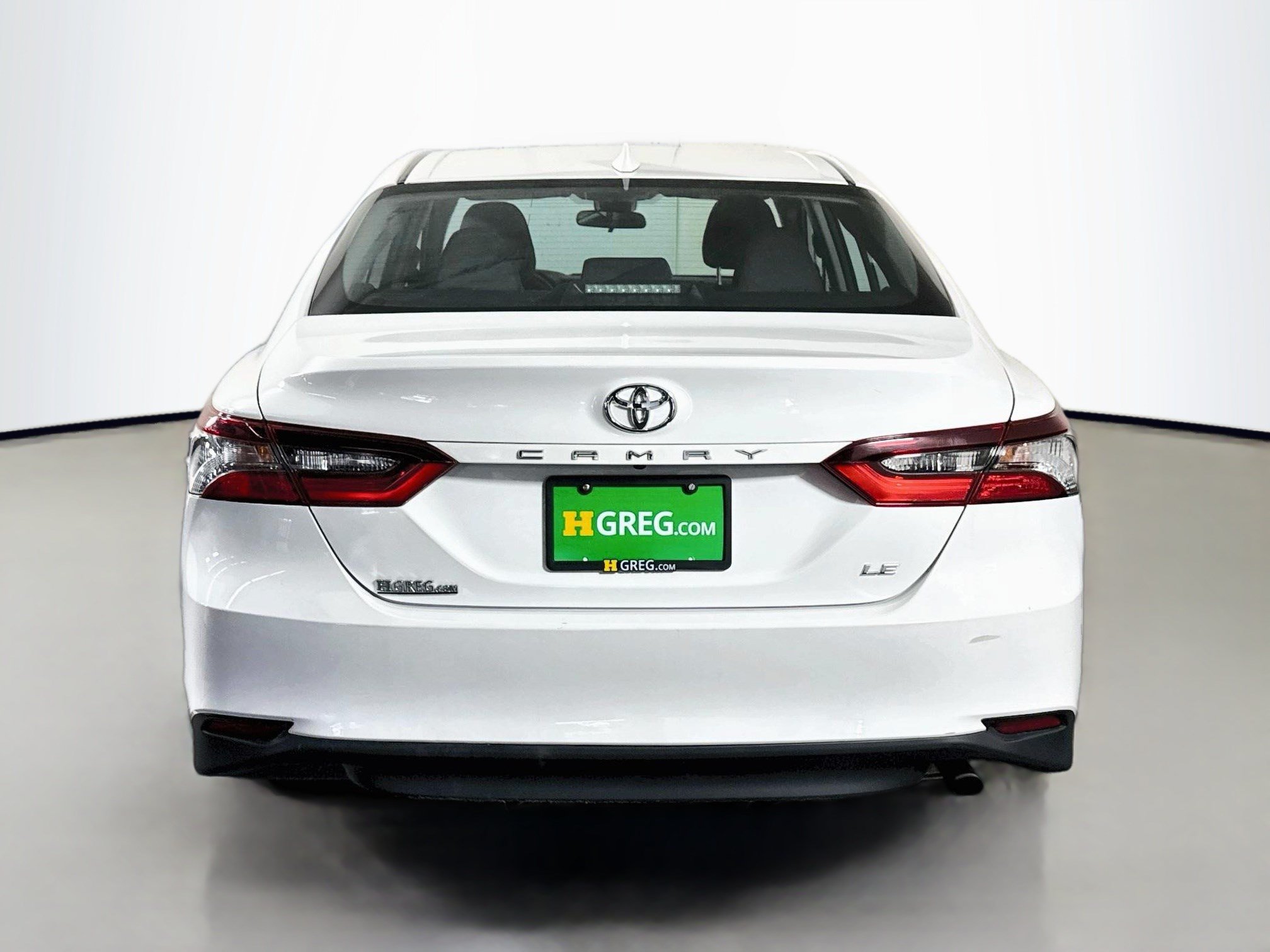 Used 2021 Toyota Camry LE FWD image 8
