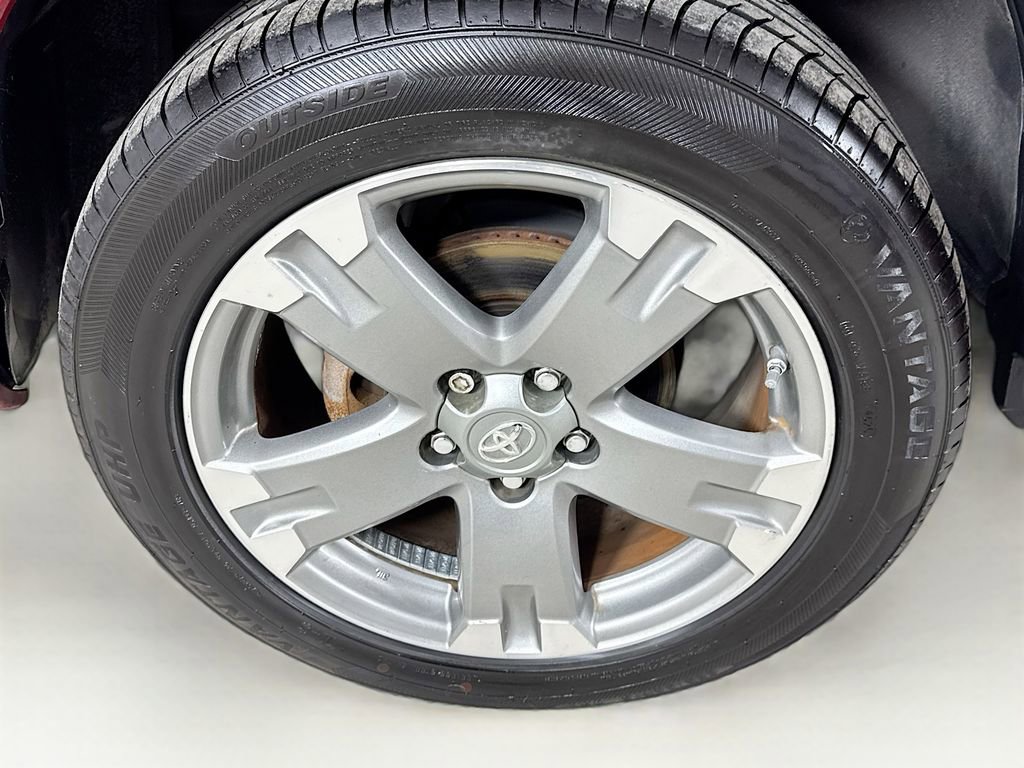 Used 2009 Toyota RAV4 Sport FWD image 34