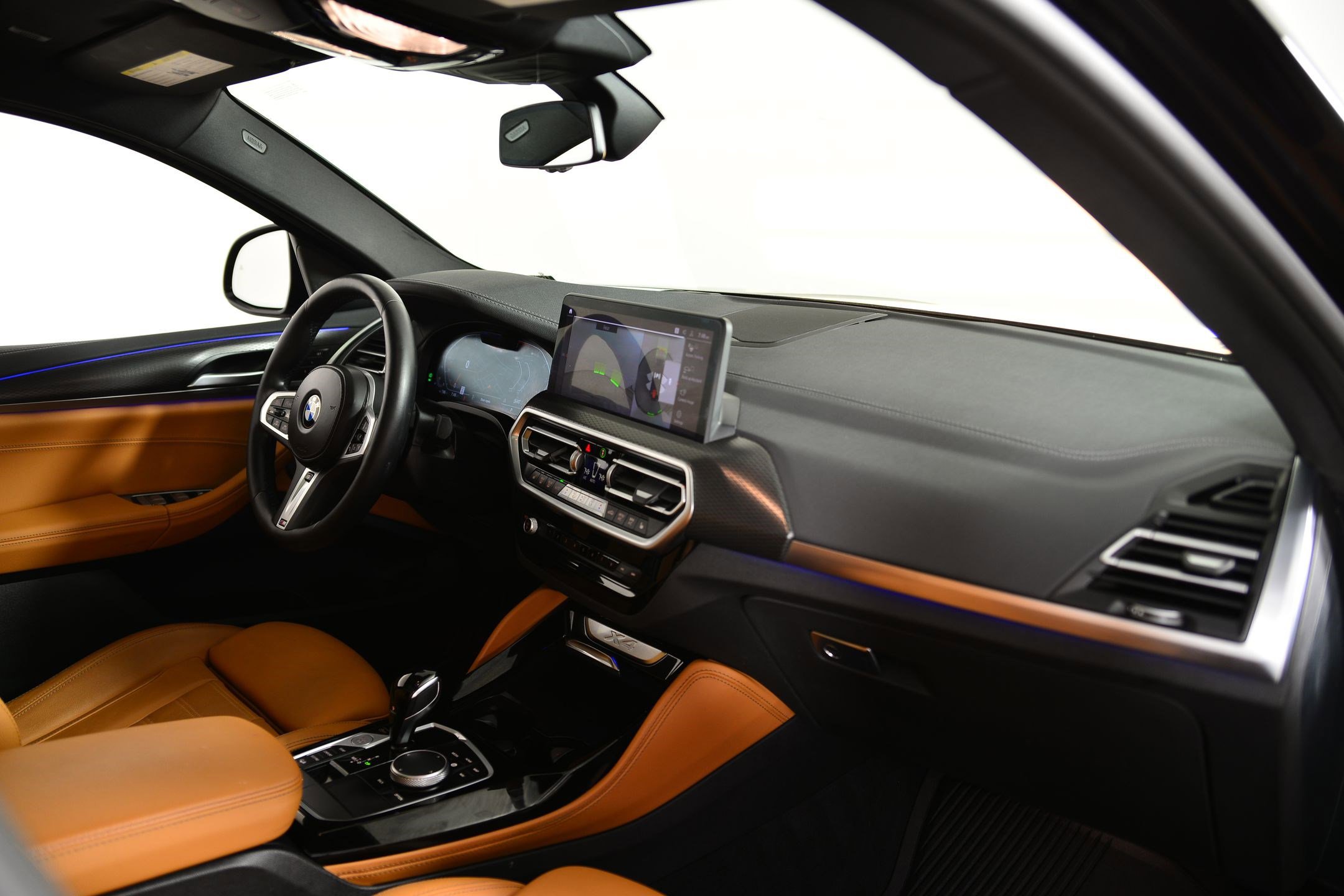 Used 2024 BMW X4 xDrive30i w/ Premium Package image 19