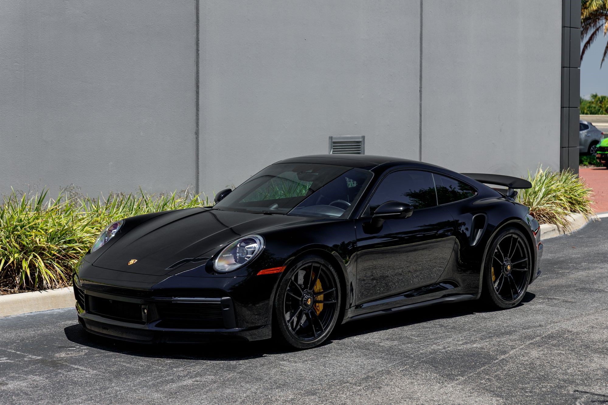 Used 2022 Porsche 911 Turbo S AWD/4WD image 40