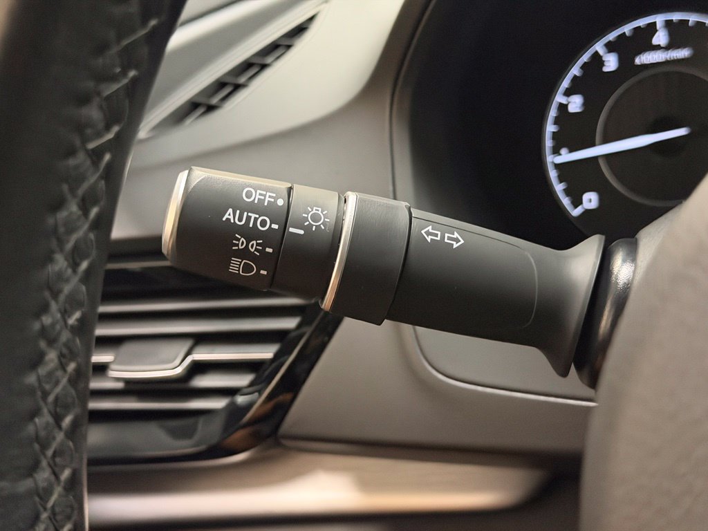 Used 2023 Acura RDX w/ Technology Package AWD/4WD image 23