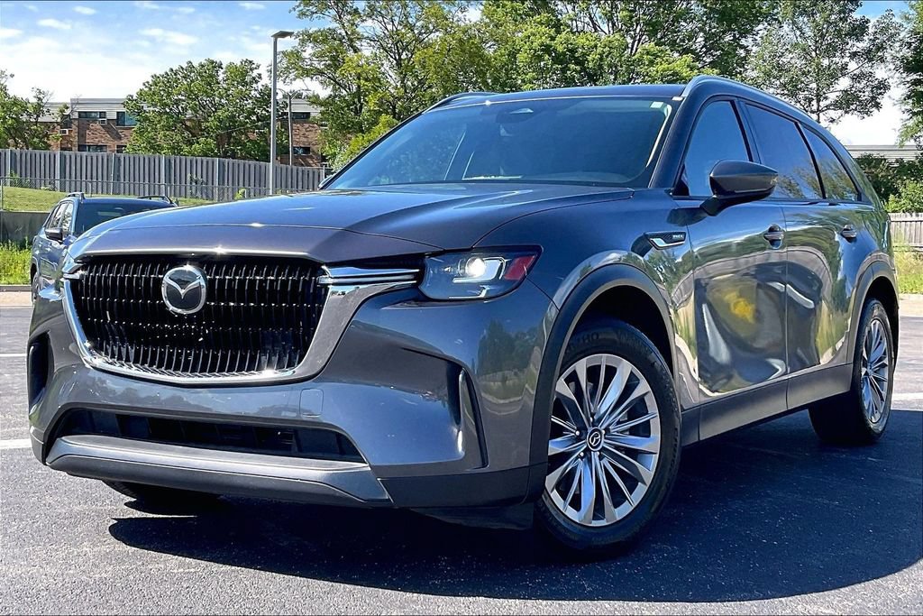 Used 2024 MAZDA CX-90 Plug-In Hybrid w/ Preferred AWD/4WD image 2