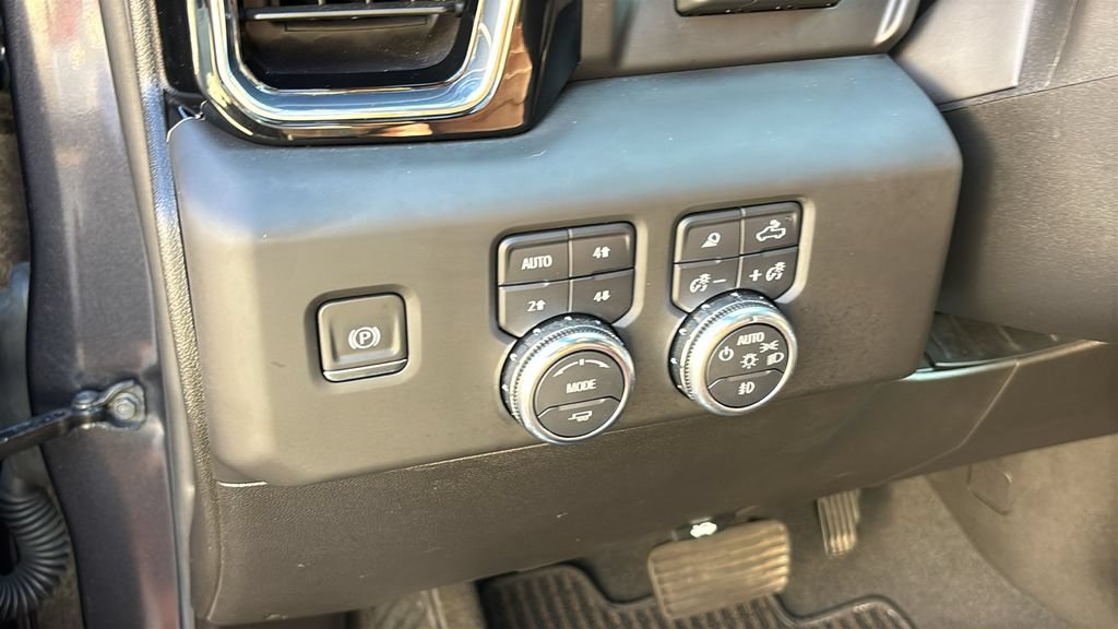 Used 2024 GMC Sierra 1500 Denali Ultimate AWD/4WD image 15