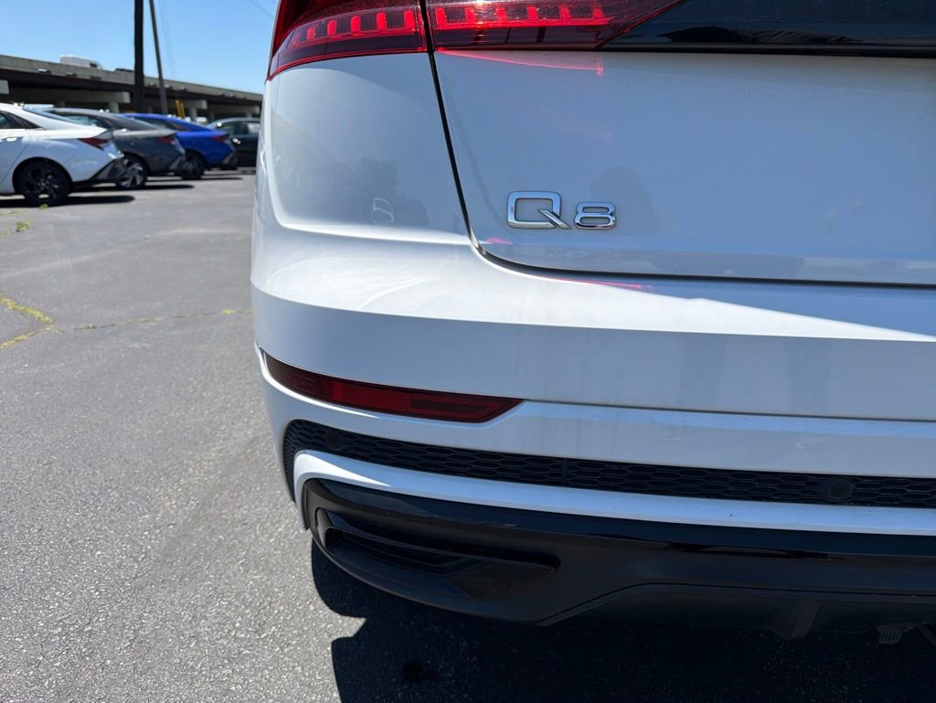 Used 2020 Audi Q8 Prestige w/ Prestige Package AWD/4WD image 8
