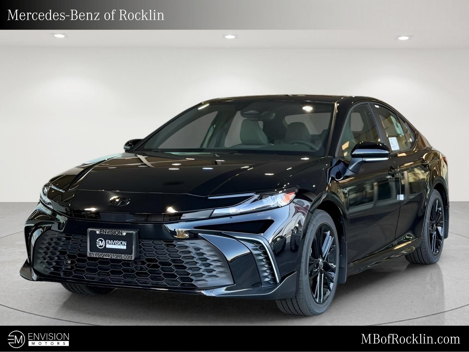 Used 2026 Toyota Camry SE w/ Multimedia Upgrade Package