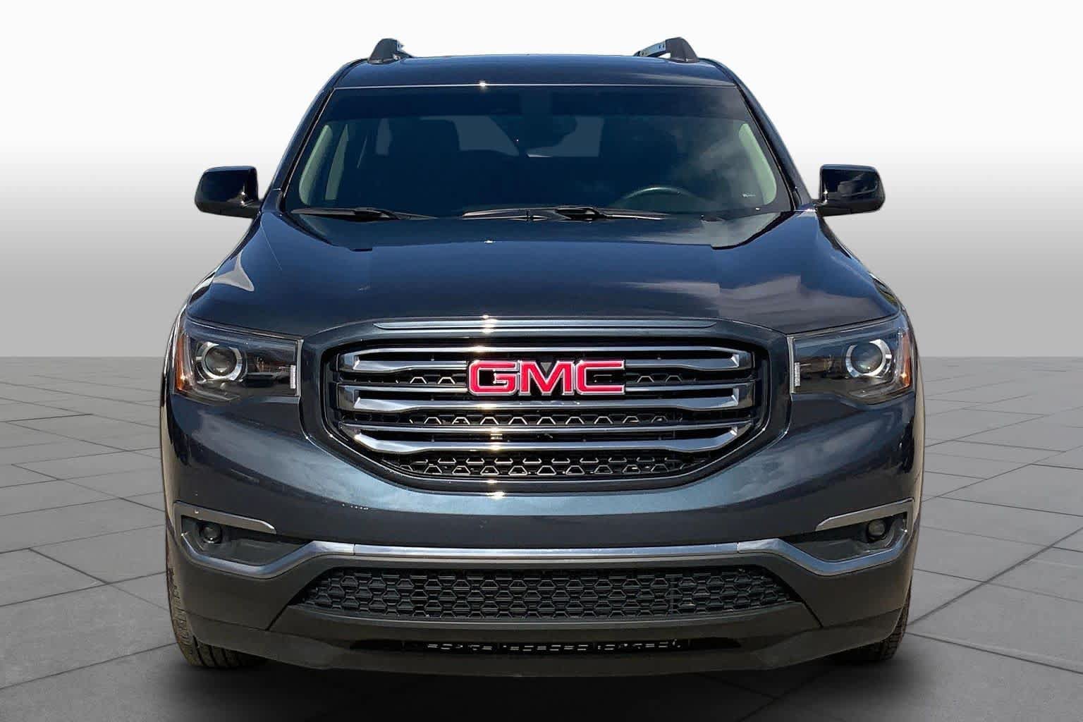 Used 2019 GMC Acadia SLE w/ Driver Alert Package I AWD/4WD image 4