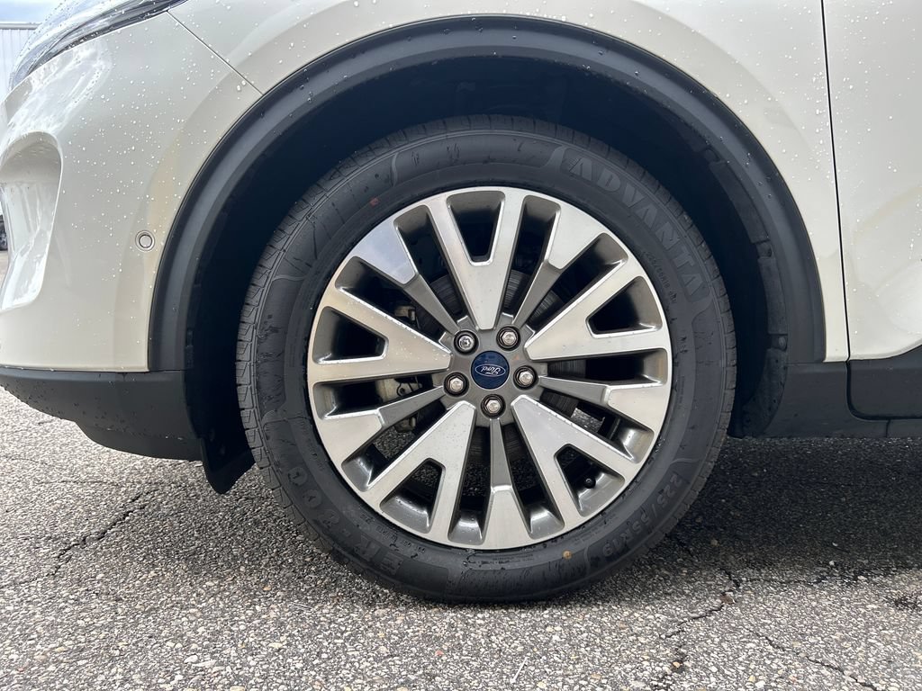 Certified 2021 Ford Escape Titanium FWD image 7