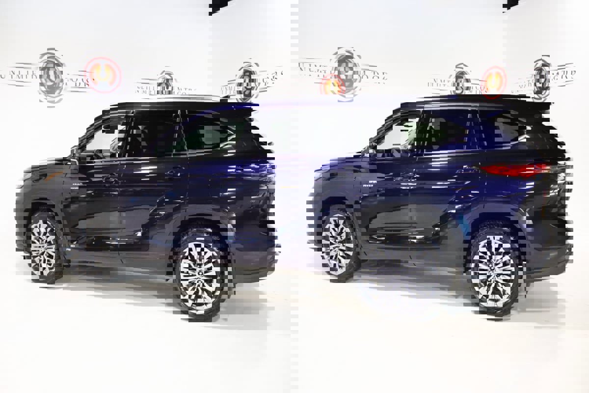 Used 2021 Toyota Highlander Platinum image 36