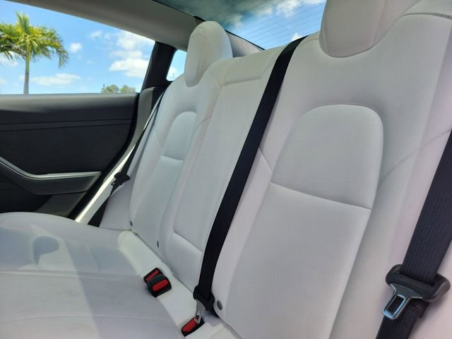 Used 2023 Tesla Model 3 Performance image 8