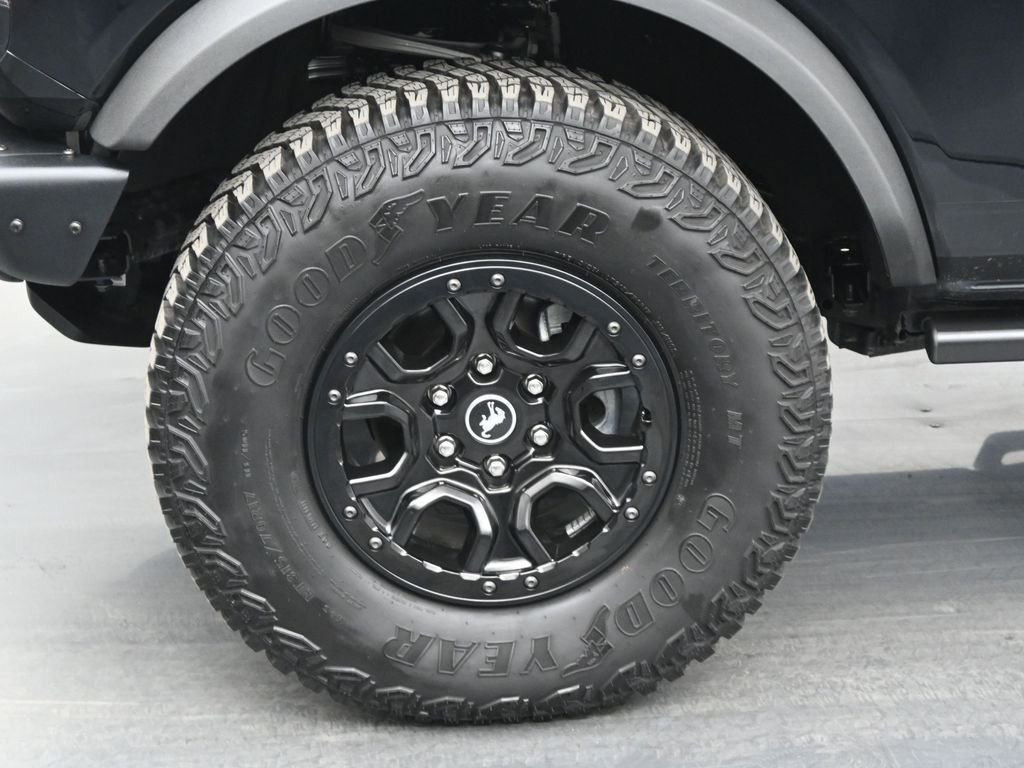 Certified 2024 Ford Bronco Wildtrak image 28