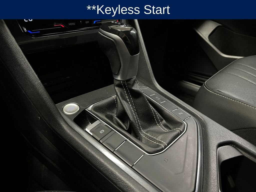 Certified 2023 Volkswagen Tiguan SE R-Line FWD image 13