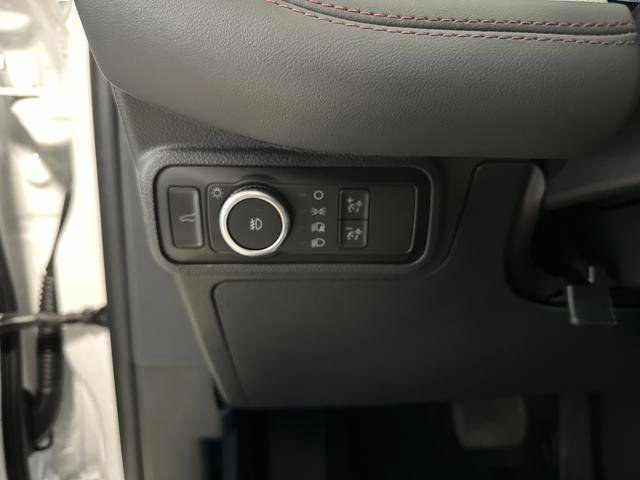 New 2026 Ford Explorer Active w/ Active Comfort Package AWD/4WD image 24