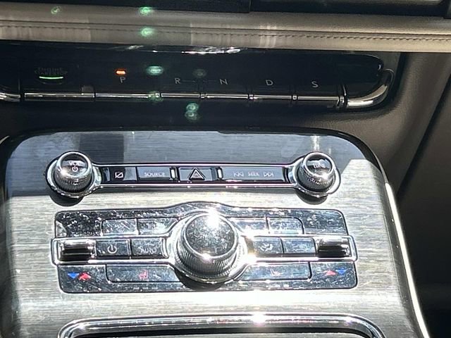 Used 2022 Lincoln Nautilus FWD w/ Premium Package image 26
