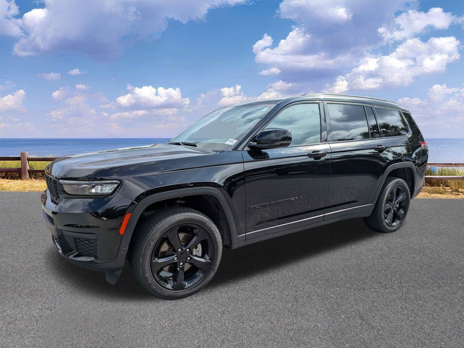 Certified 2024 Jeep Grand Cherokee L Altitude AWD/4WD image 4