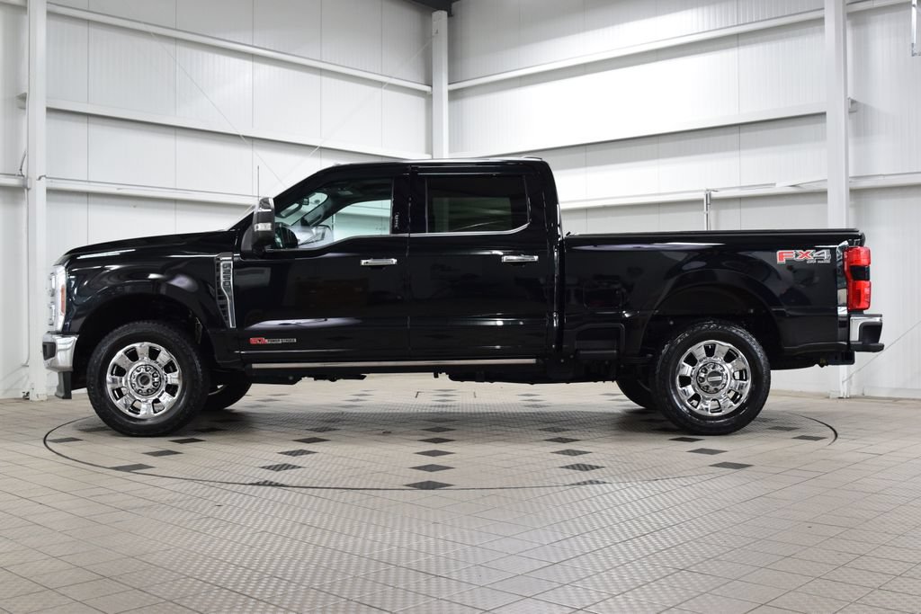 Used 2023 Ford F250 Lariat w/ Lariat Ultimate Package AWD/4WD image 4