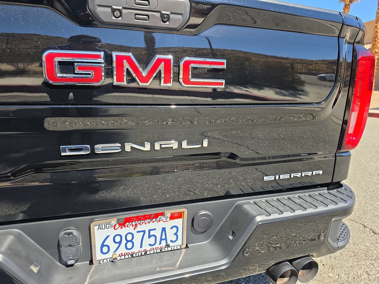 Used 2020 GMC Sierra 1500 Denali RWD image 33