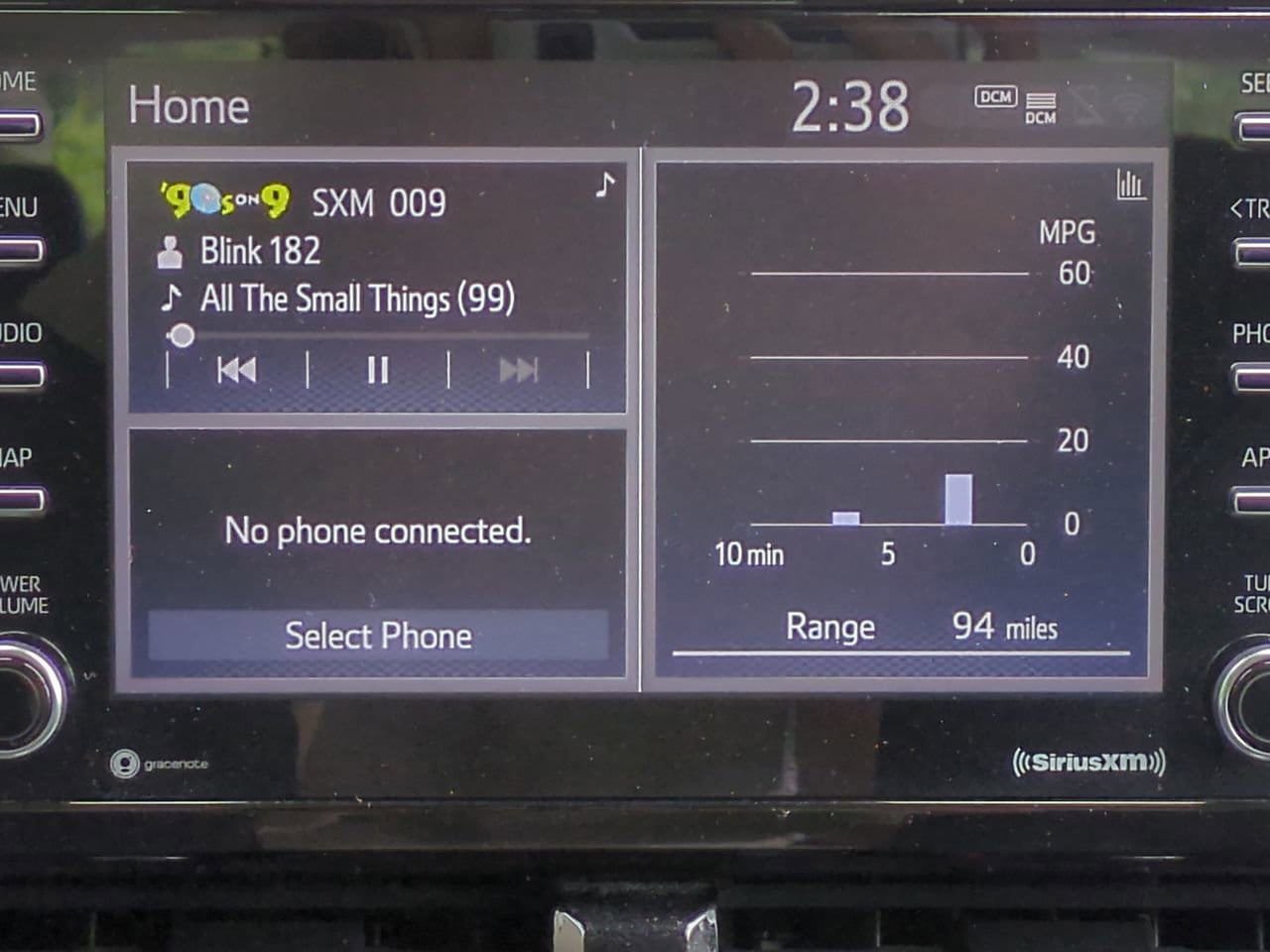 Used 2021 Toyota Corolla LE FWD image 17