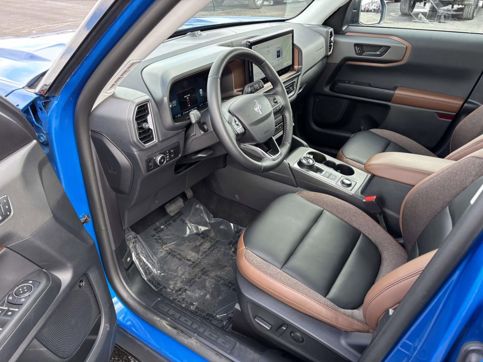 Used 2025 Ford Bronco Sport Outer Banks w/ Outer Banks Tech Package+ image 27