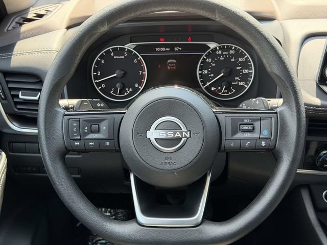 Used 2023 Nissan Rogue SV AWD/4WD image 19