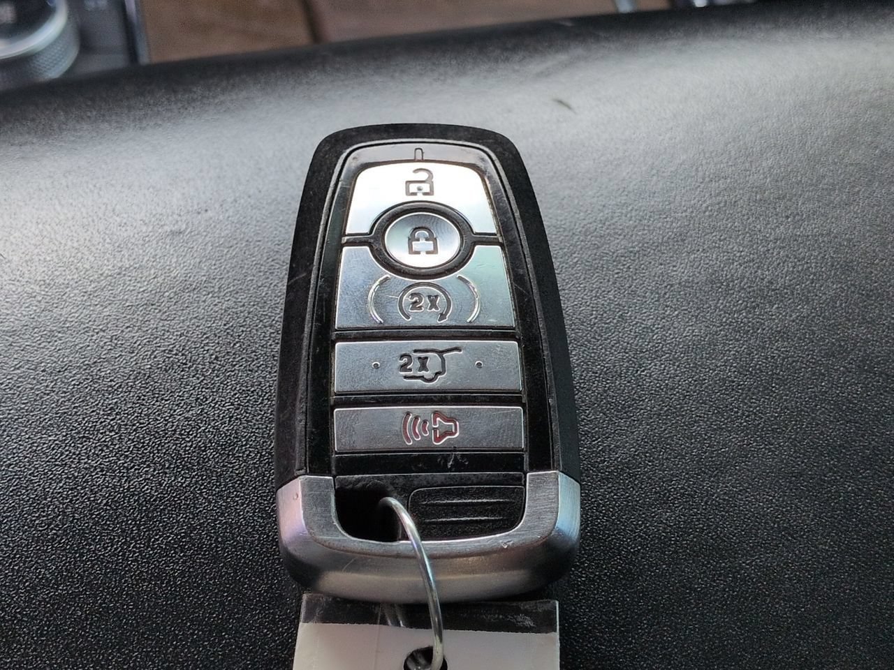 Used 2018 Ford Expedition Max Platinum AWD/4WD image 30