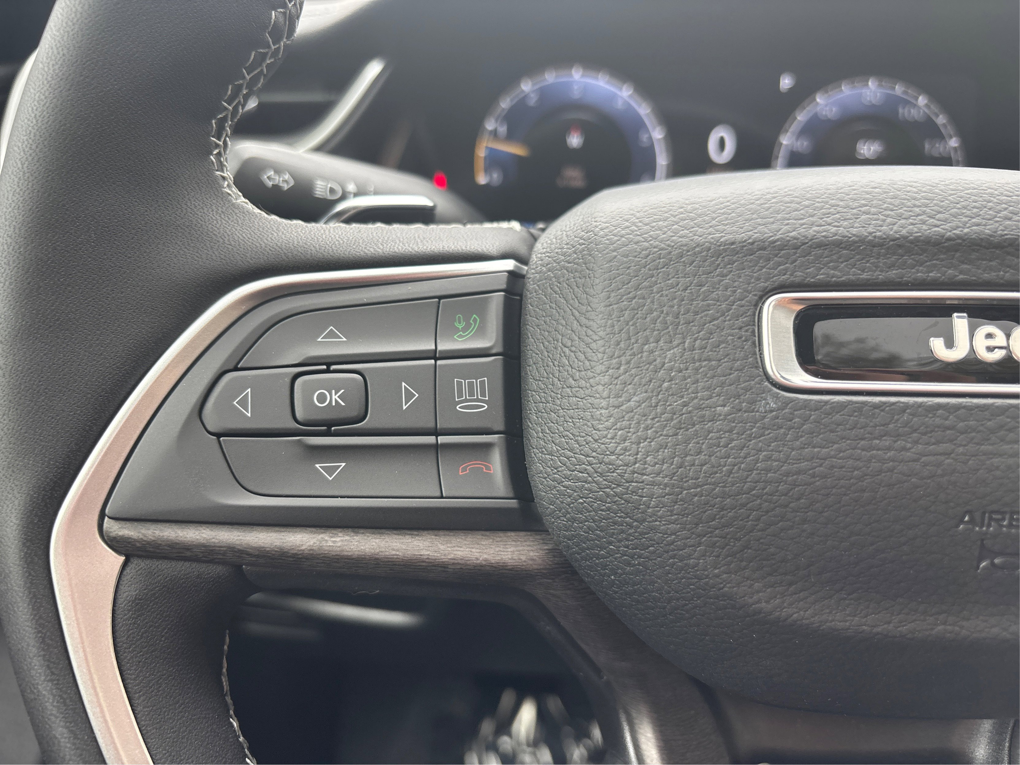 New 2025 Jeep Grand Cherokee Limited image 53