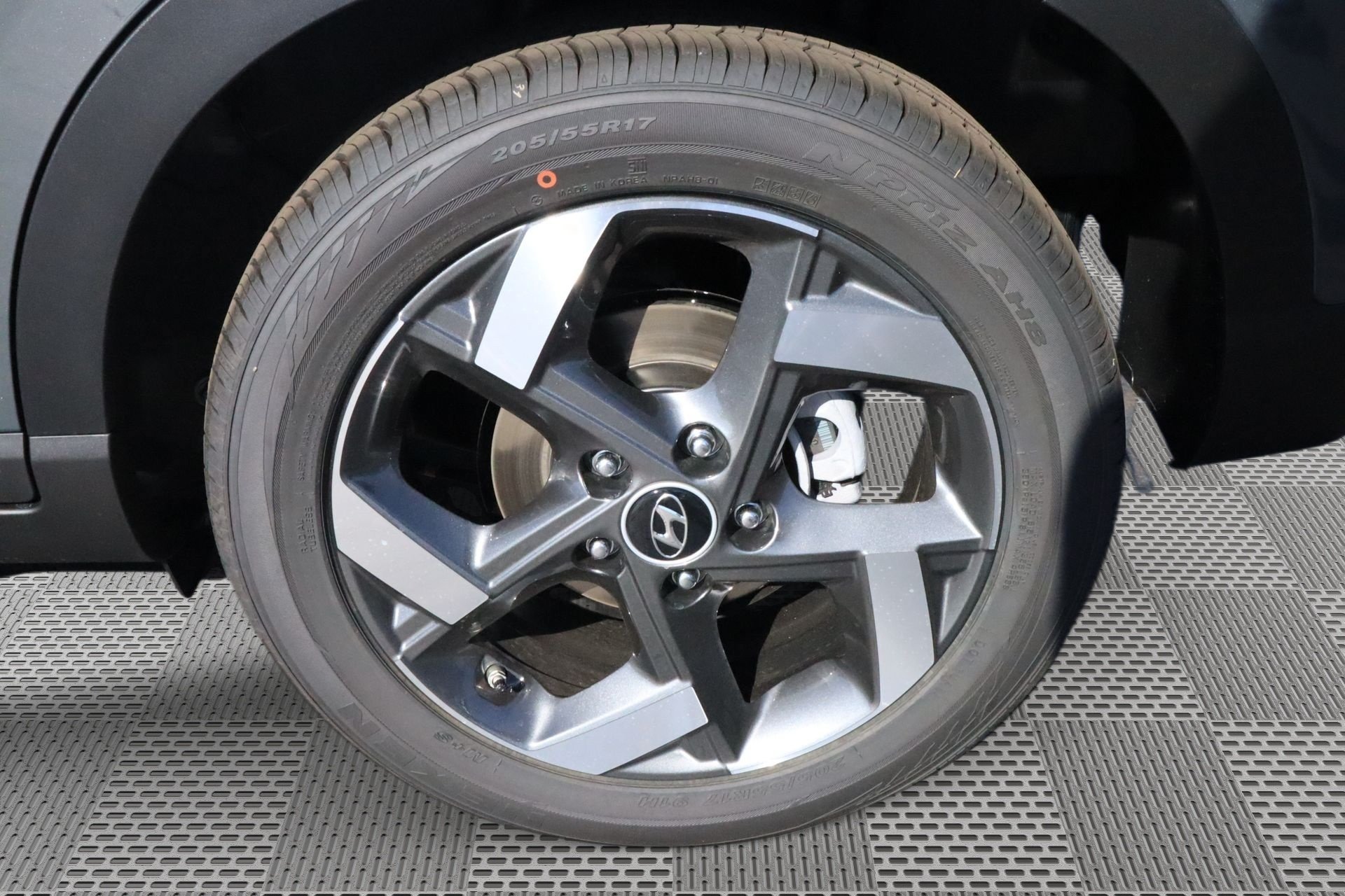 New 2026 Hyundai Venue SEL FWD image 5
