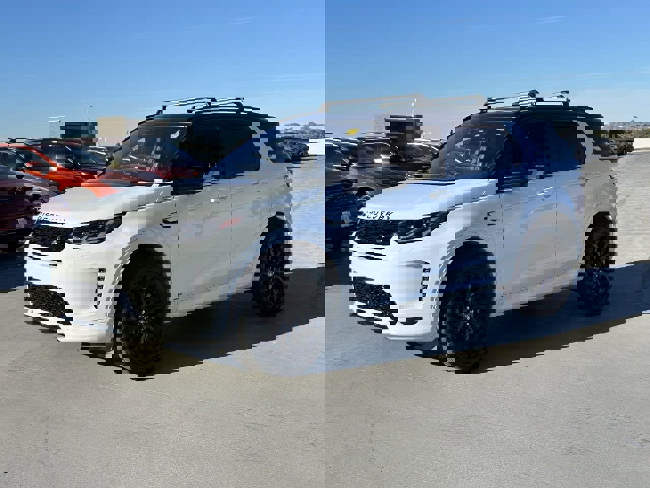 Used 2021 Land Rover Discovery Sport SE R-Dynamic image 4