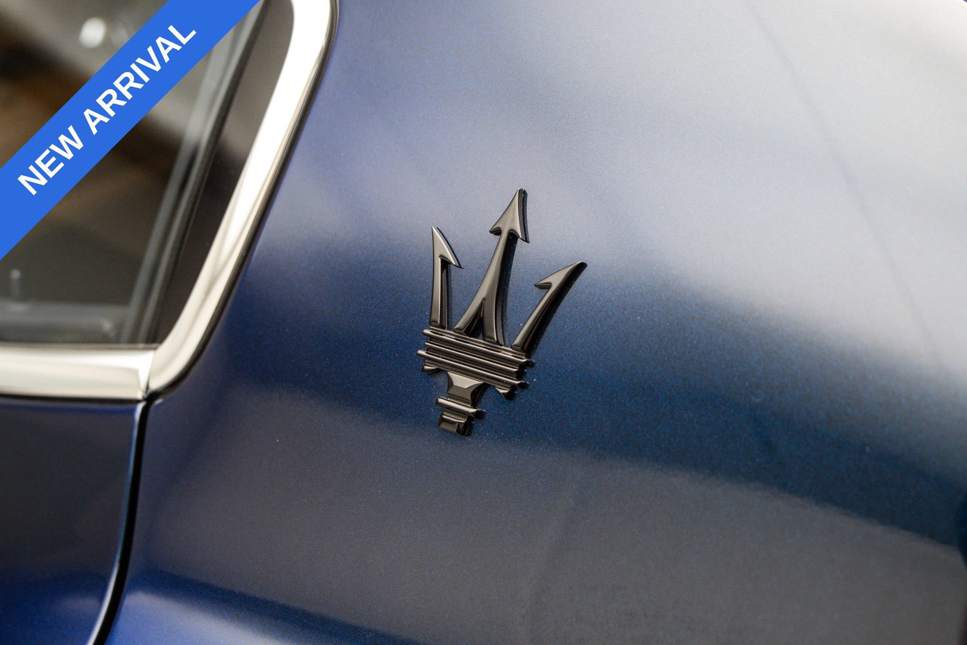 Used 2023 Maserati Ghibli Modena Q4 AWD/4WD image 25