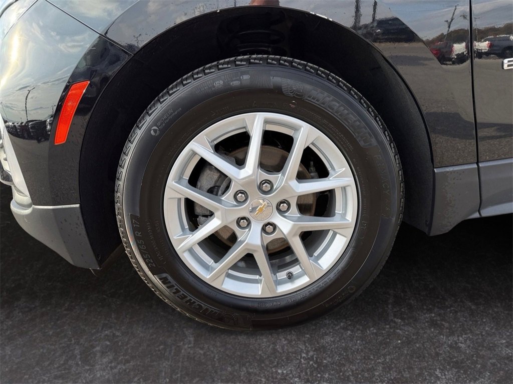 Used 2024 Chevrolet Equinox LT image 9
