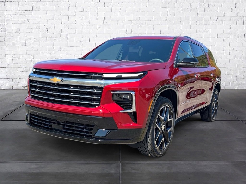 New 2026 Chevrolet Traverse High Country w/ LPO, Floor Liner Package image 2