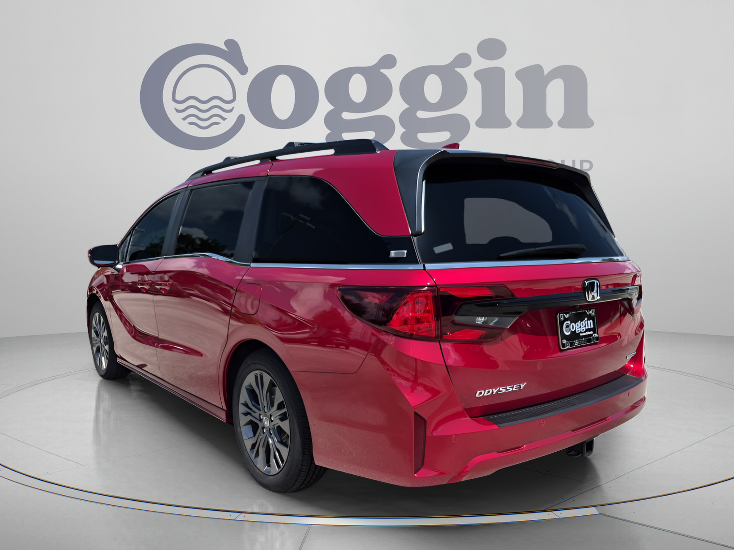 New 2026 Honda Odyssey Touring image 4
