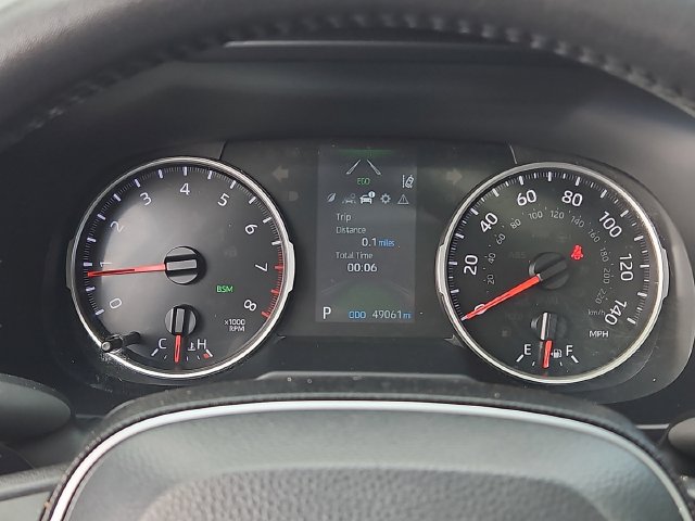 Used 2022 Toyota RAV4 XLE Premium FWD image 17