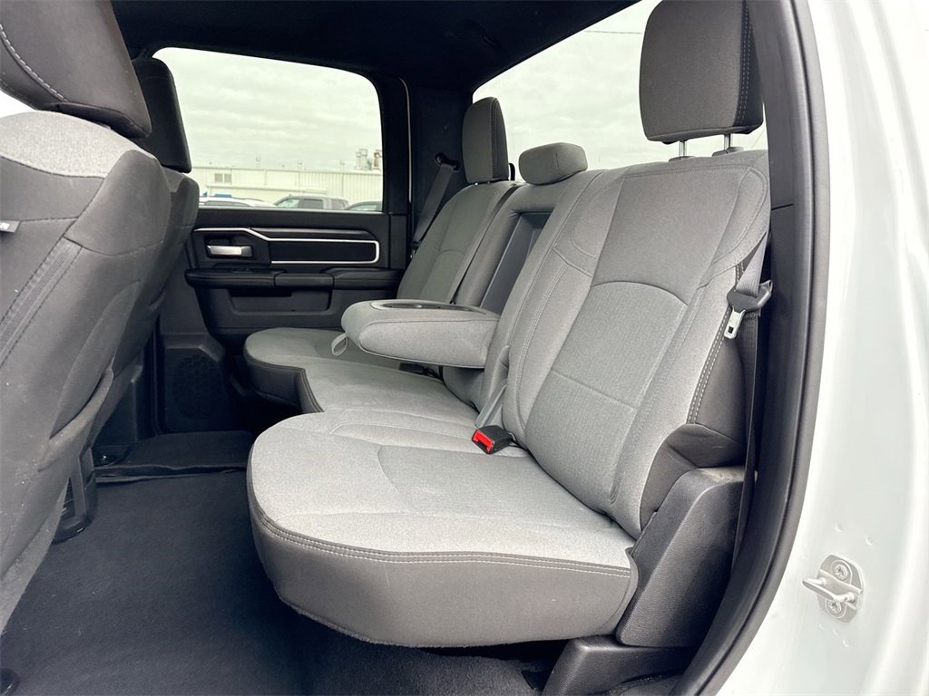 Used 2024 RAM 3500 Big Horn image 22