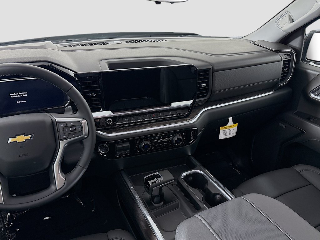 New 2026 Chevrolet Silverado 1500 LTZ w/ LTZ Premium Package AWD/4WD image 24