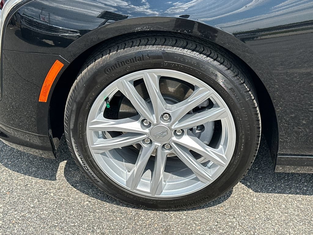 Certified 2026 Cadillac CT4 Luxury RWD image 11