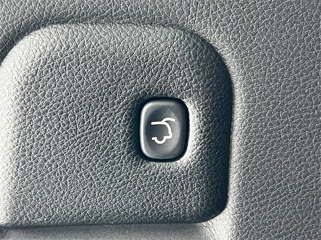 Used 2014 Jeep Grand Cherokee Limited image 37