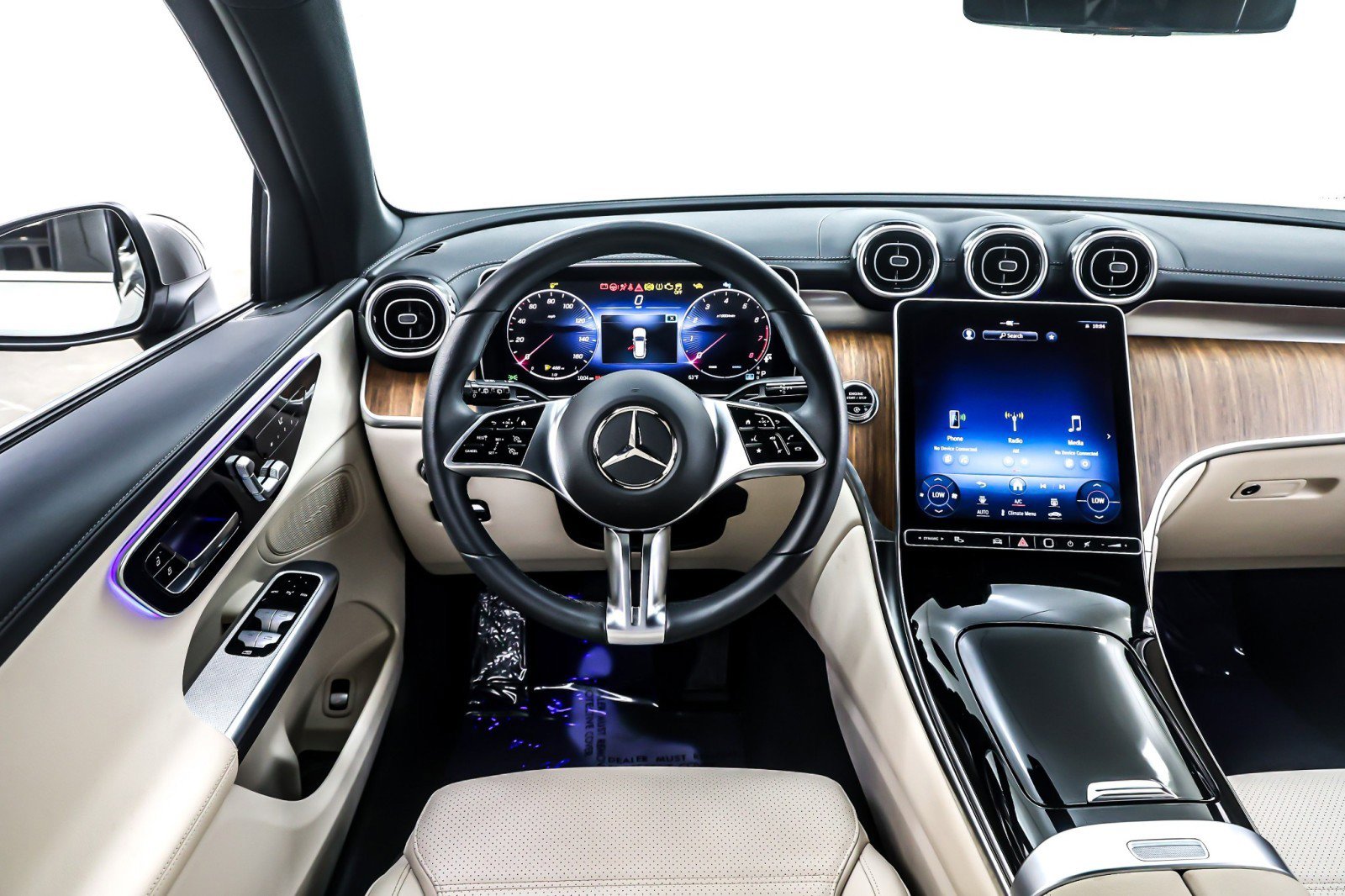 Certified 2023 Mercedes-Benz GLC 300 image 7