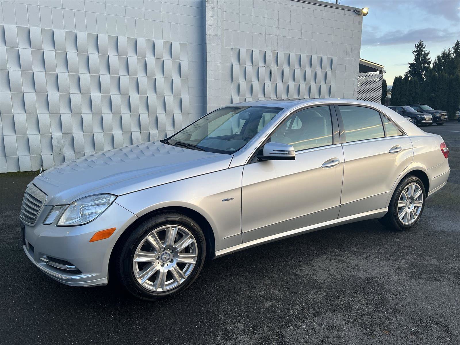 Used 2012 Mercedes-Benz E 350 Sedan image 1