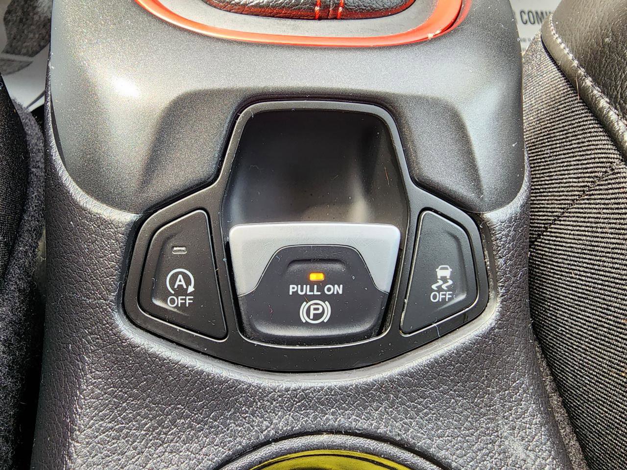 Used 2021 Jeep Compass Trailhawk w/ Sun and Sound Group image 23