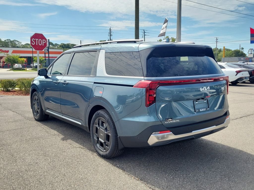 New 2026 Kia Carnival SX FWD image 4