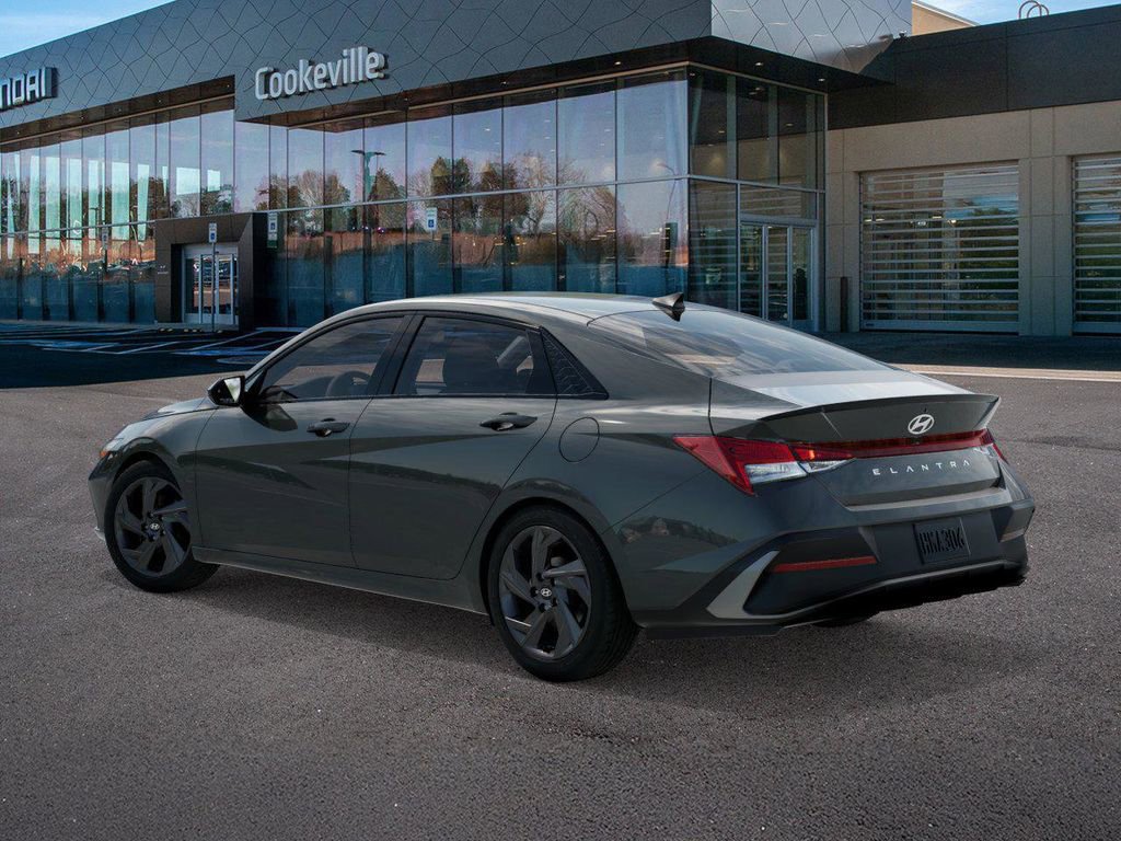 New 2026 Hyundai Elantra Sport image 5
