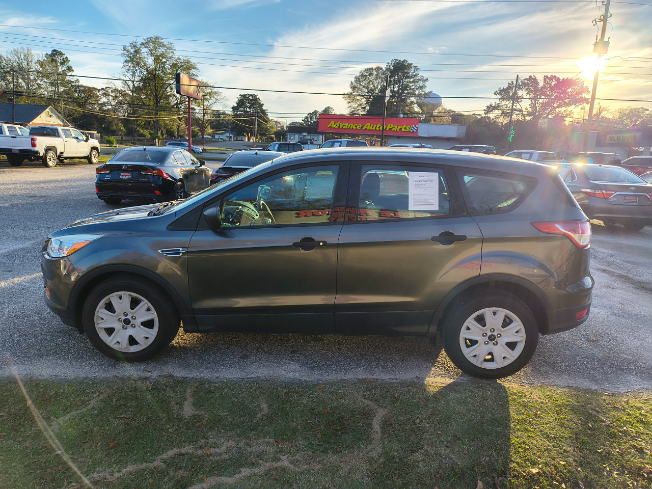 Used 2015 Ford Escape S image 5