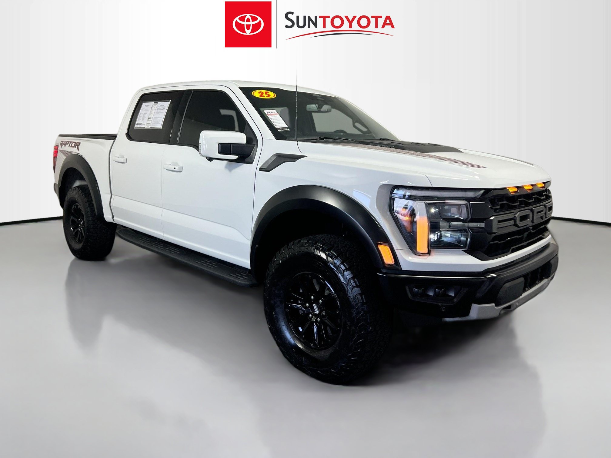 Used 2025 Ford F150 Raptor AWD/4WD image 1