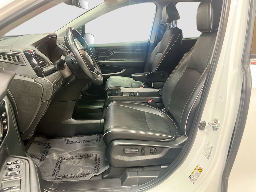 Used 2023 Honda Odyssey Elite image 21
