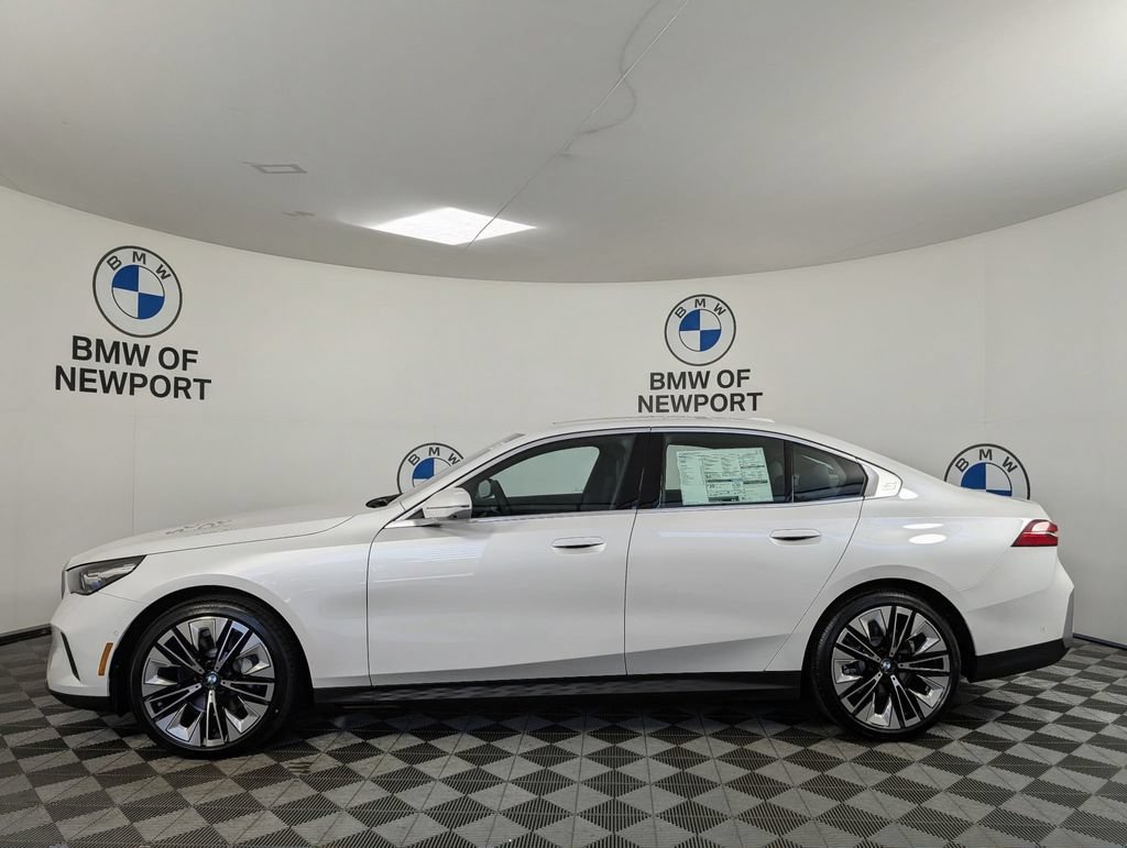 New 2027 BMW 530i xDrive w/ Premium Package AWD/4WD image 8
